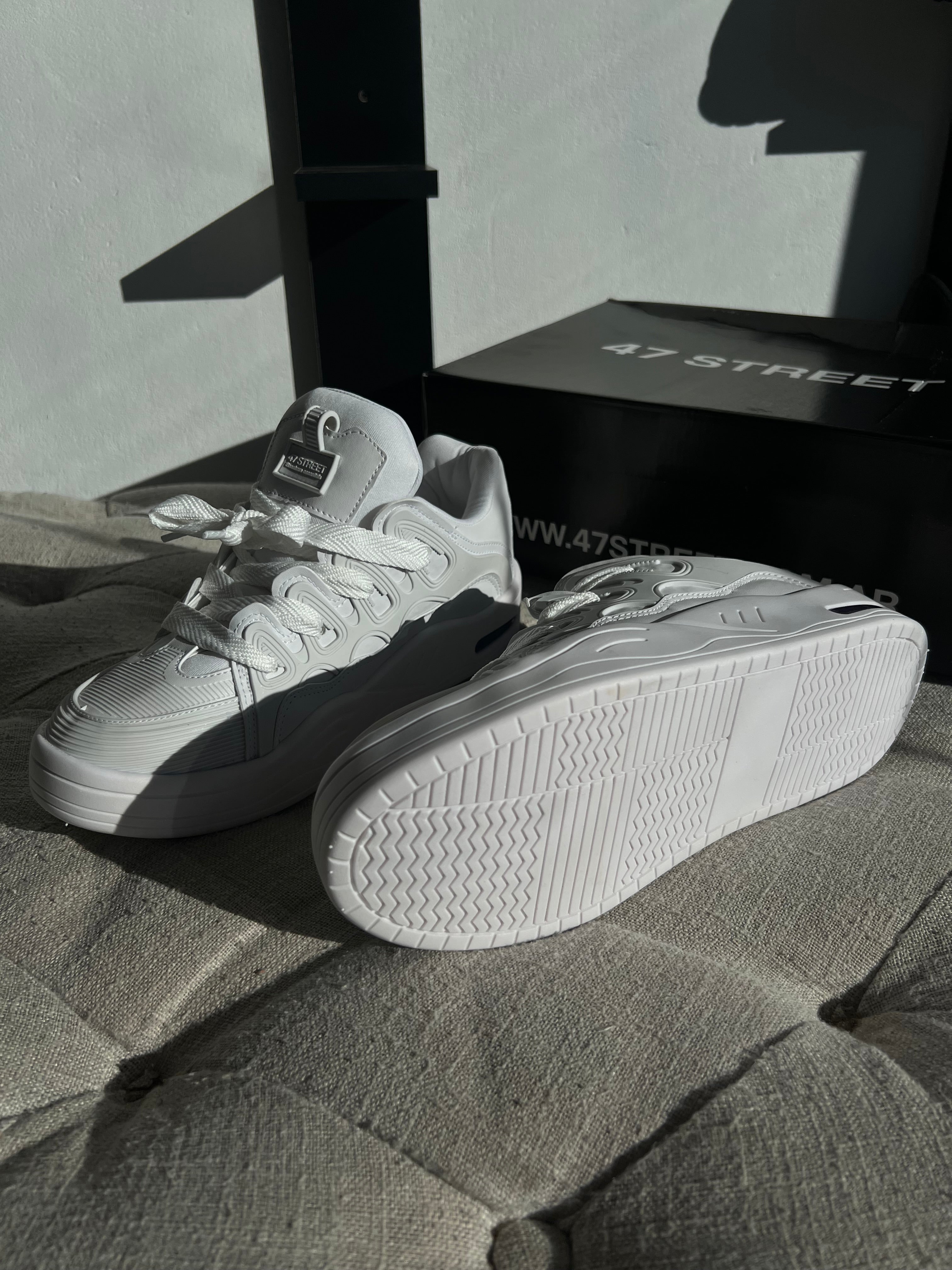 Zapatilla Roma 47ST Blanca