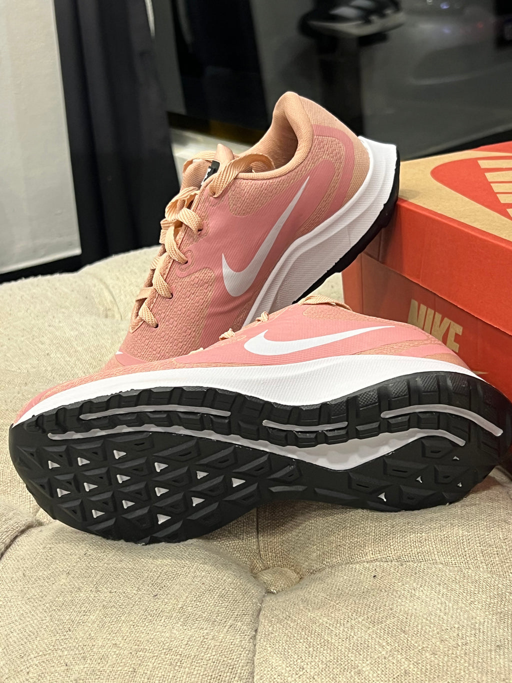 Zapa Roma NK Zoom Rosa