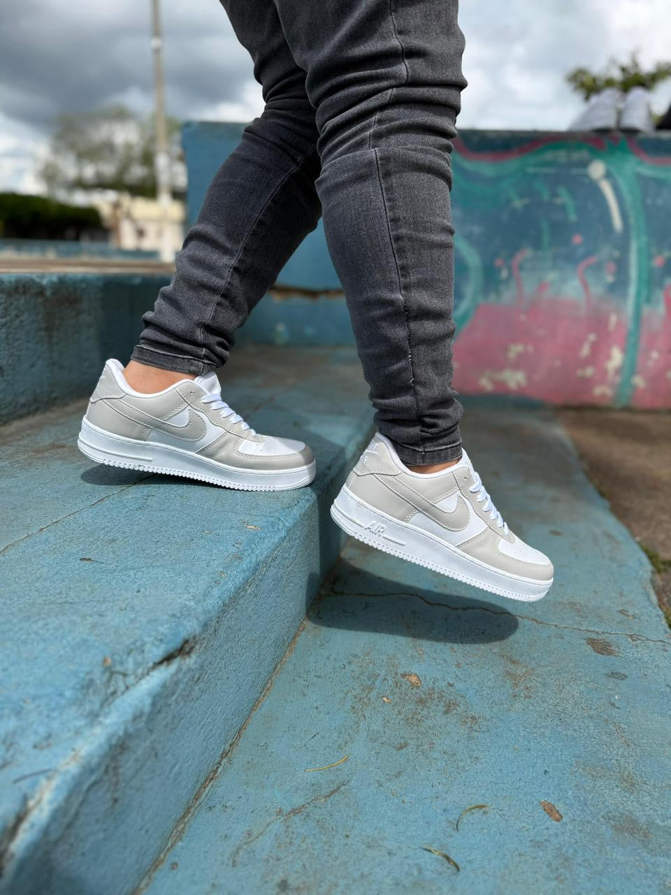 Zapatilla Roma NK AF Crema