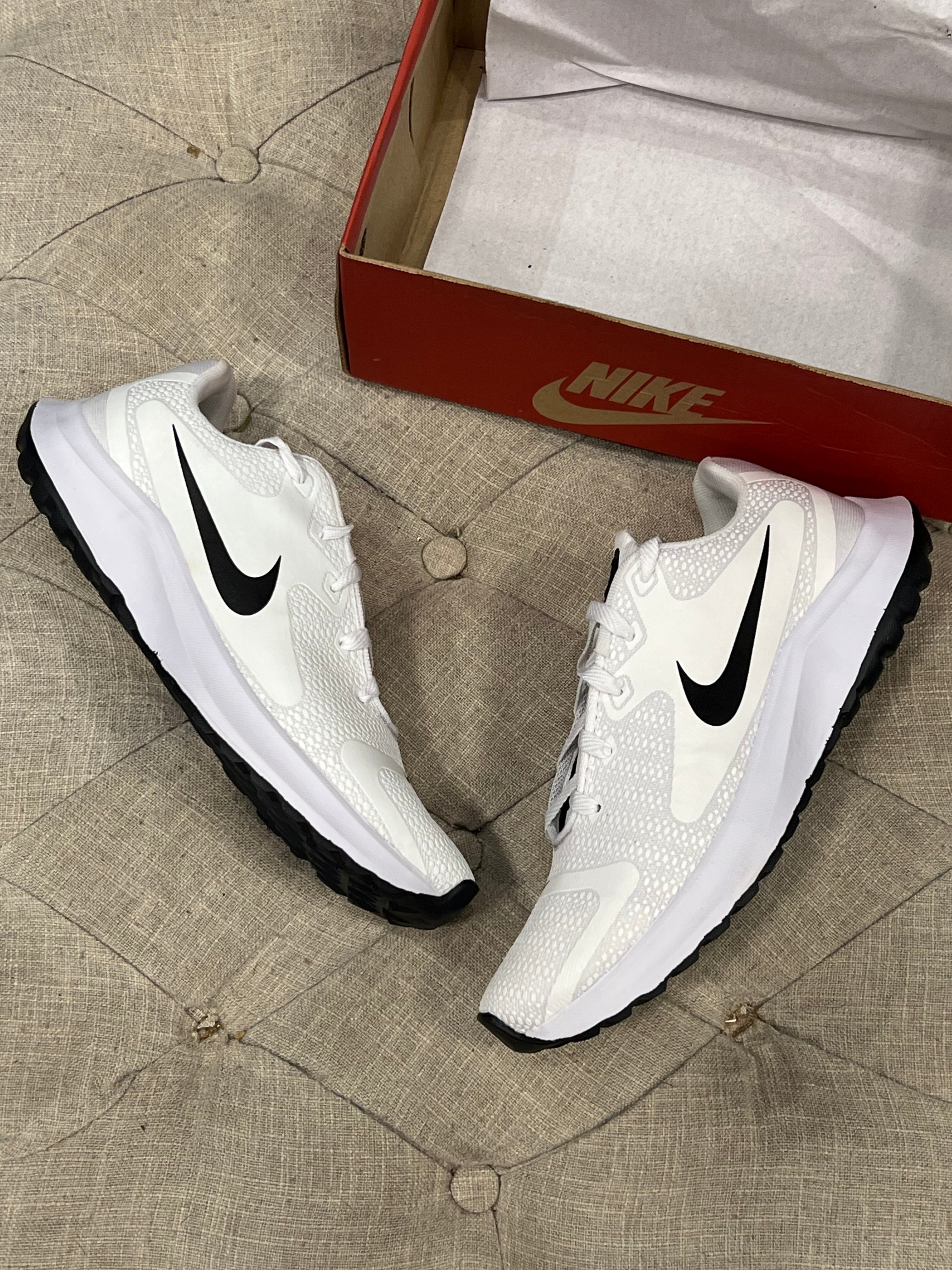 Zapatilla Roma NK Zoom Blanca