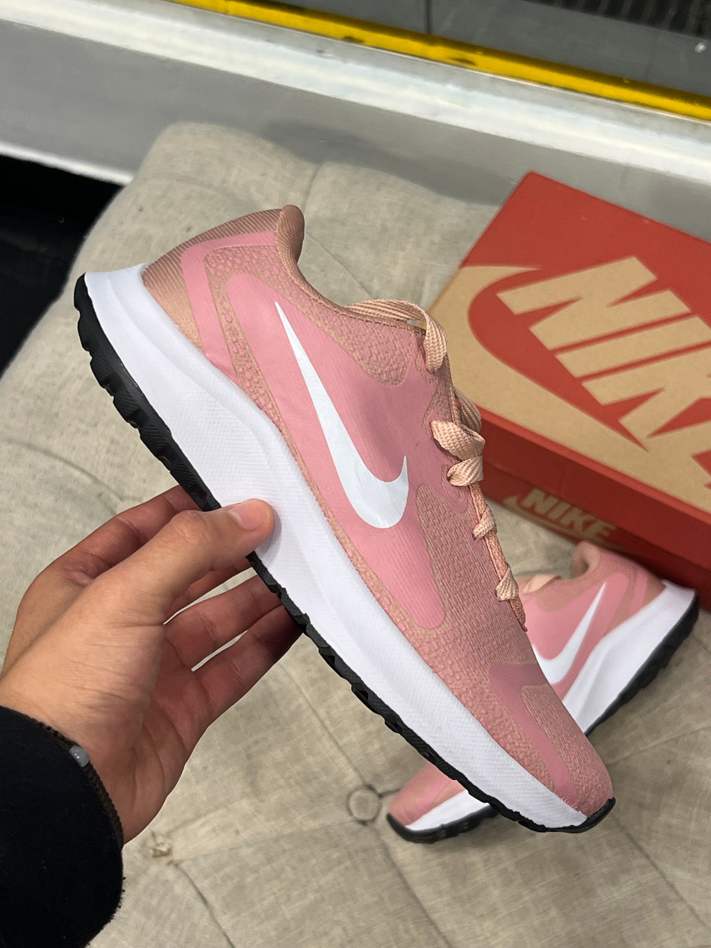 Zapa Roma NK Zoom Rosa