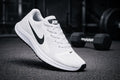 Zapatilla Roma NK Zoom Blanca